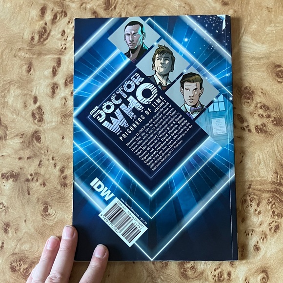 Doctor Who: Prisoners of Time Volume 1 Comic - Picture 8 of 9